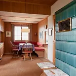 Ganzes Haus 別荘 Aeschi Bei Spiez
