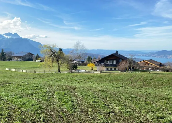 Ganzes Haus Hébergement de vacances Aeschi Bei Spiez